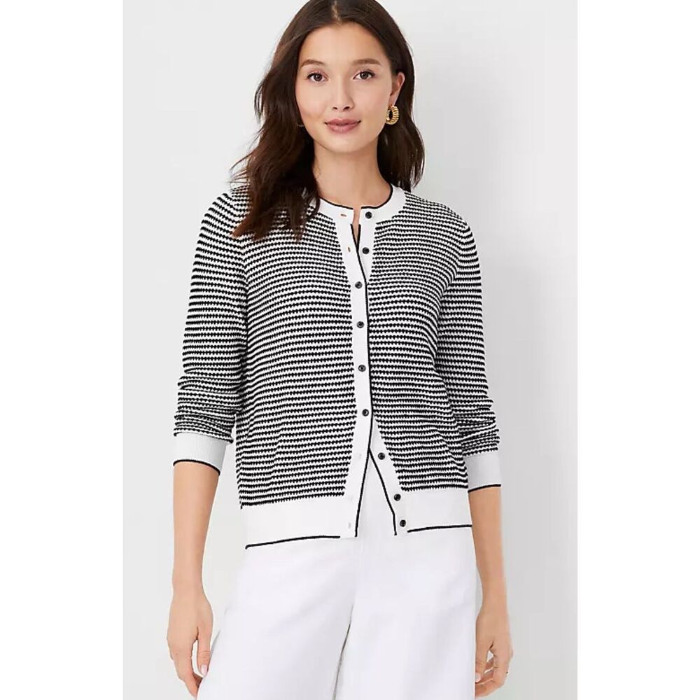 Ann Taylor “ The Ann Cardigan” Textured Knit Sz. M - Picture 1 of 13
